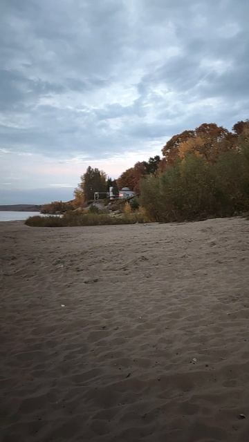 Берег реки Волги.