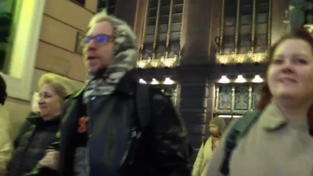 Смуглянка на Невском.mp4