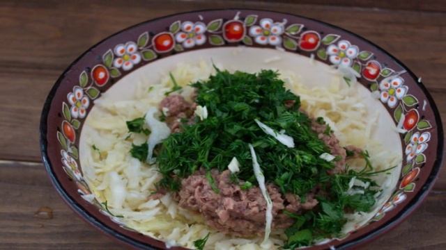 Салат с тунцом и сыром