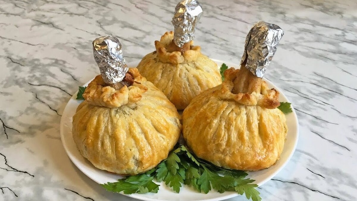 НОЖКИ В ТЕСТЕ