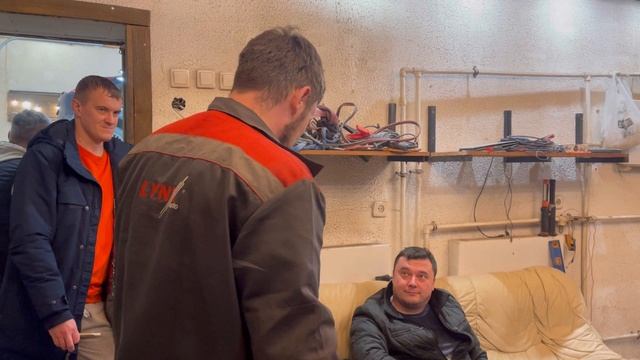МОМЕНТЫ С КИРИЛЛОМ В БЕЗЗАБОТНОМ СЕРВИСЕ ЗА ЧЕТЫРЕ ГОДА)))
