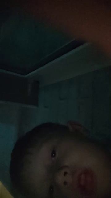 бр