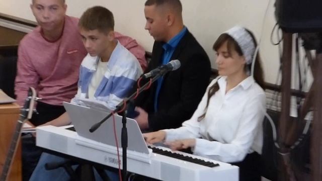 Шалом, мои друзья,  песня  12.10.2025