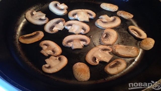 Салат с шампиньонами и помидорами