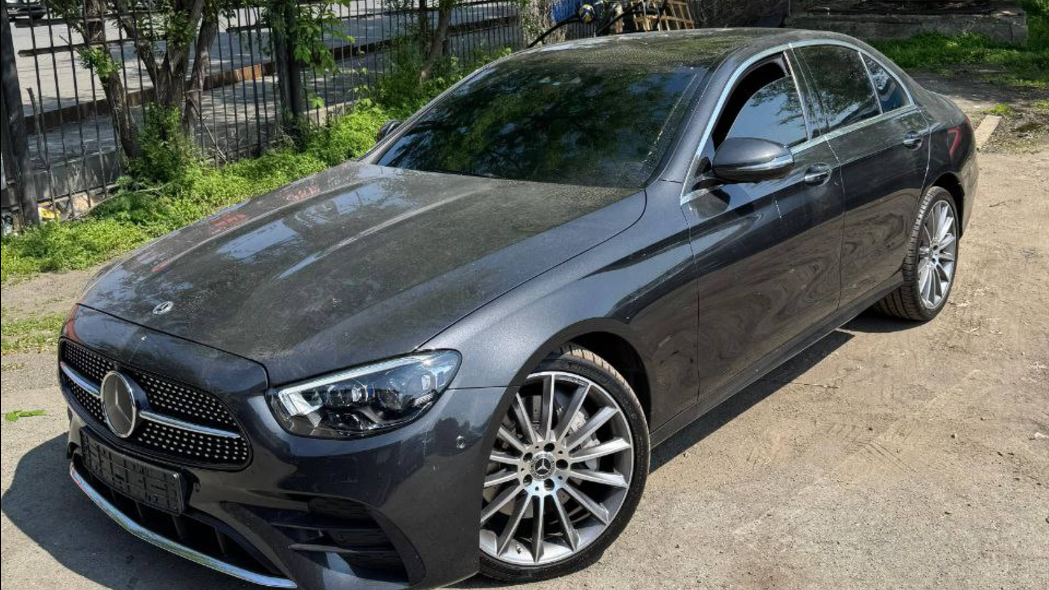 Mercedes-Benz E350 2022г