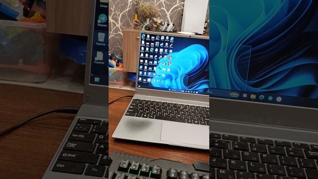 обзор моего старого ноутбука и создание загрузочной флешки Windows 11 с помощью Rufus