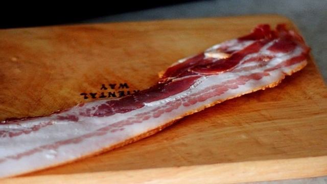 Пряный картофель с беконом