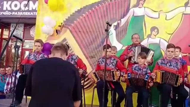 Такая музыка не надоедает! Согласны? Вот и у меня настроение хорошее!!!