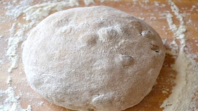 Пряный хлеб с изюмом