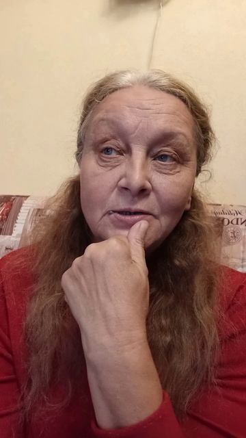 Пошла за хлебом