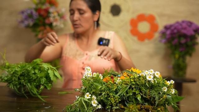 Masaje ASMR Relajante Con Doña Esperanza  Plantas Medicinales, Susurros Y Sonidos Para Dormir