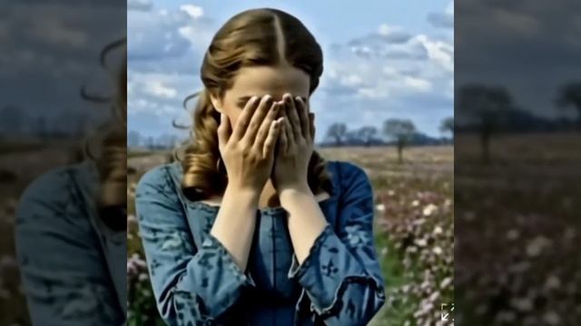 Булат Окуджава. «Земля изрыта вкривь и вкось…»