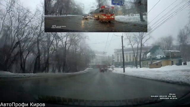 Экзамен ГИБДД. Разворот по бордюрам!