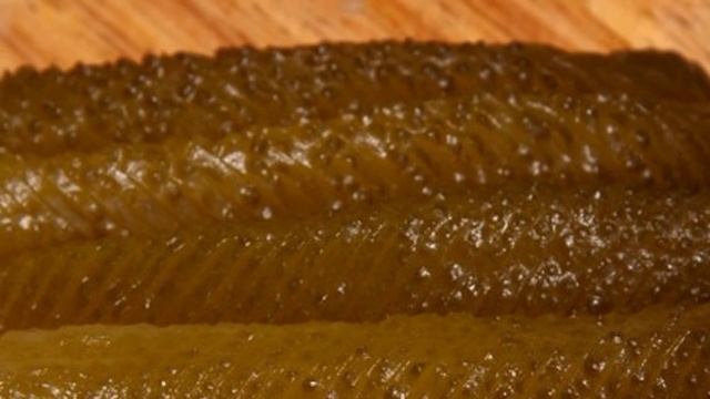 Салат с солеными огурцами