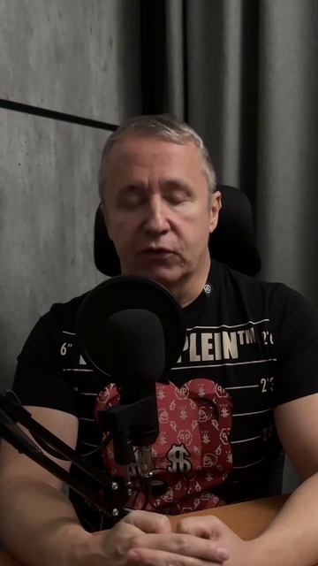 Если девушка выпила и начала задавать много вопросов.
