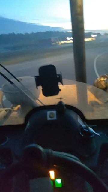 вечерний туман.. холодает 😑#чукурова888 #экскаваторщик #работа #кострома