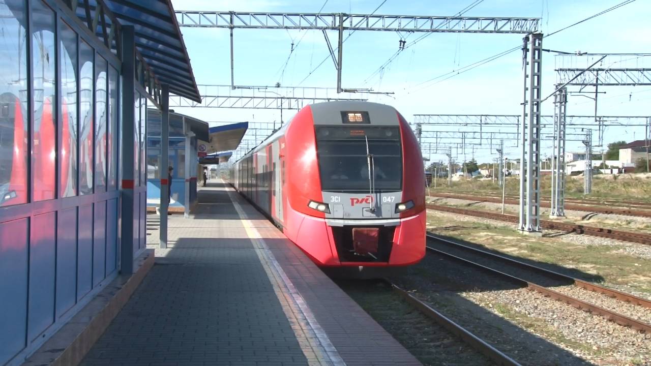 Электропоезд ЭС1-047