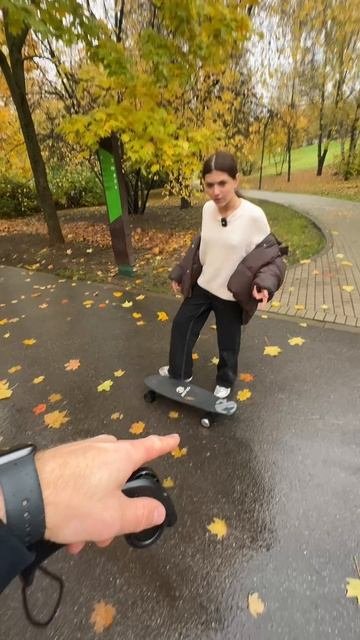 Этот скейт крутой