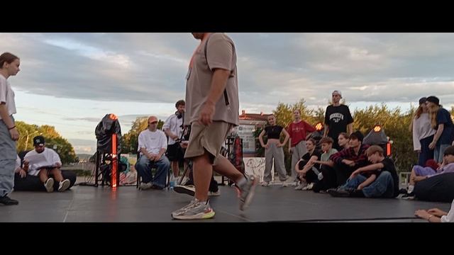 VID_20250801_195556
