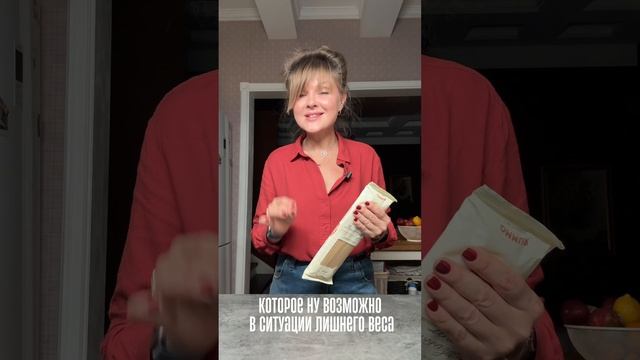 Паста с морепродуктами в томатном соусе с каперсами