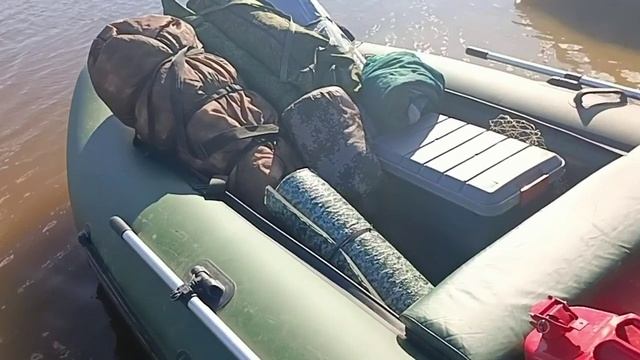Грузим лодки