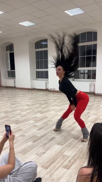 Яна