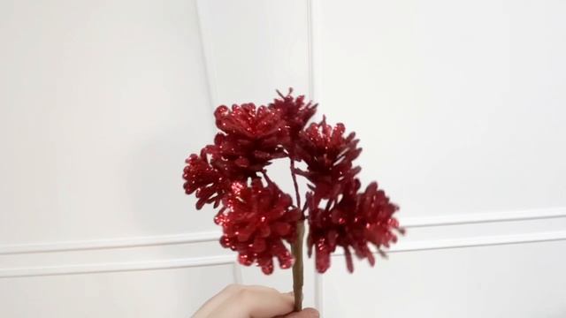 Декоративная ветка ШИШКИ-ИСКОРКИ красные, 50 см, 101939-061