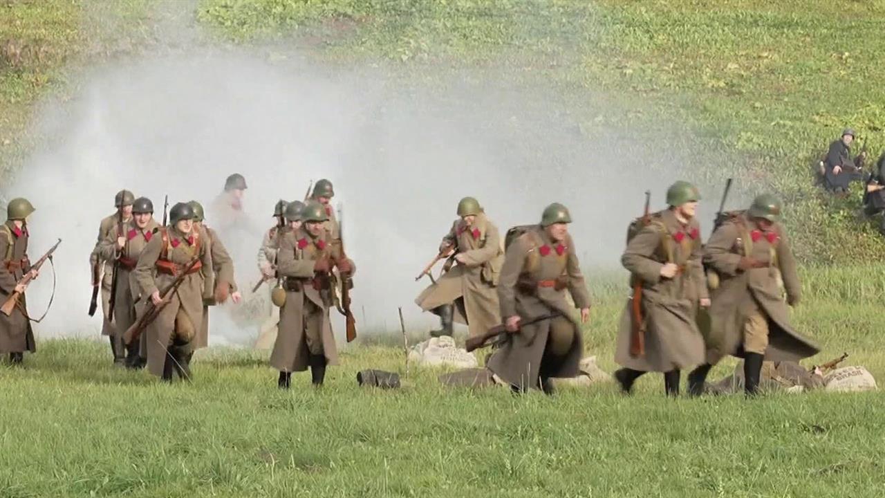На Бородинском поле проходит грандиозная реконструкция, посвященная 84-й годовщине битвы под Москвой