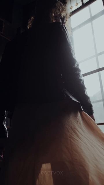 Вдох (cл. и муз. Першина Е. 2000г., саунд Suno)