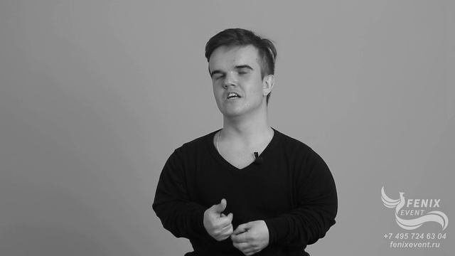 Карлик на встречу гостей на праздник и свадьбу в Москве - маленький артист на корпоратив