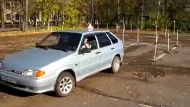 Въезд в бокс