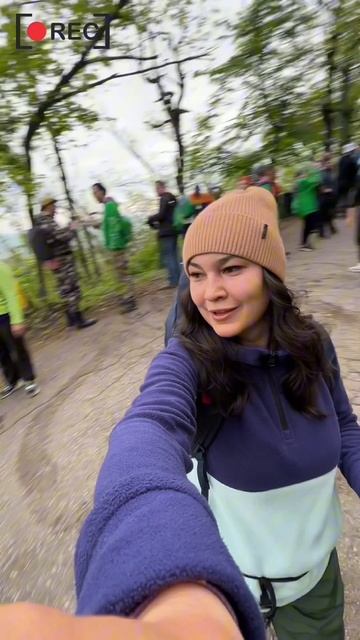 VLOG с подъёма на Машук.А поднимались мы для того, чтобы развернуть огромный флаг России на вершине
