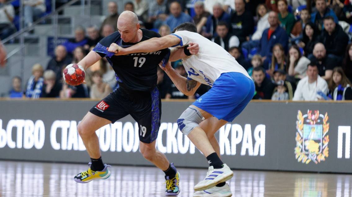 Ставропольские гандболисты обыграли чемпионов России