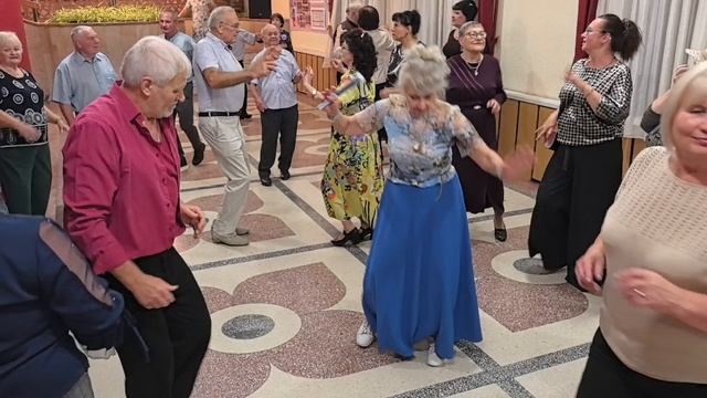 Играй гитара... 12.10.25...