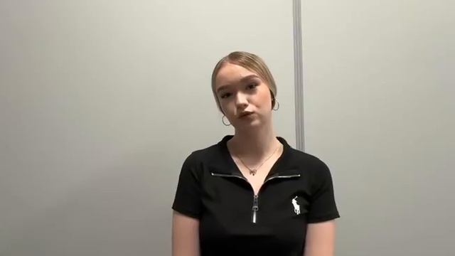 Воспитатель - он артист...