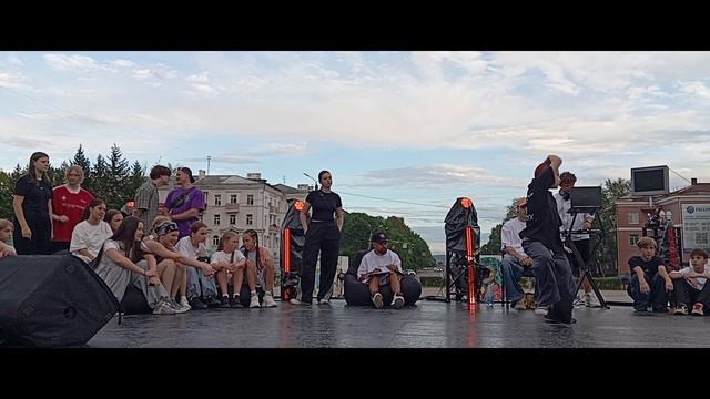 VID_20250801_192858
