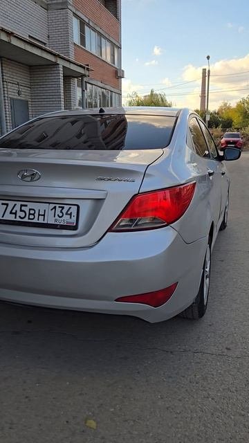 Hyundai Solaris 2014 1.4 мкпп