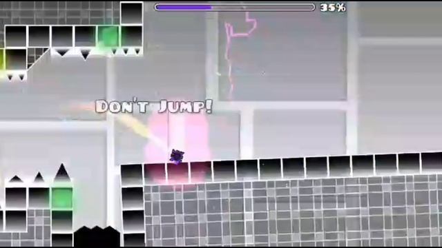 создал свой уровень в Geometry Dash(ВТОРОЙ УРОВЕНЬ ПОСТРОИЛ НЕ Я)