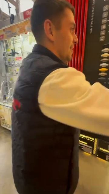 Мимо нас опасно проходить))