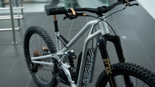 Одни из самых красивых творений, которые вы когда-либо видели!   BESPOKED GERMANY Handmade Bike S...