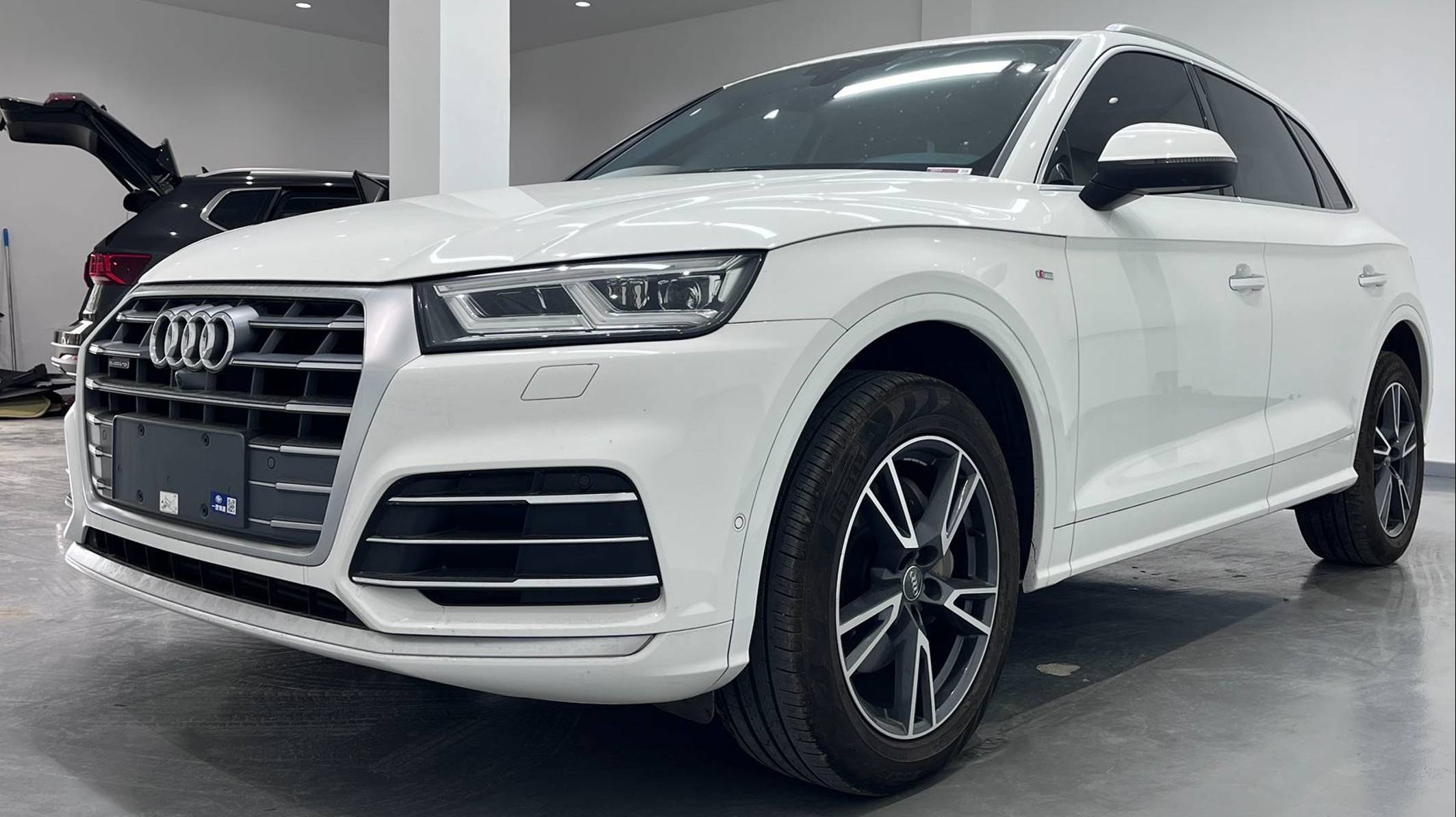 Audi Q5L 45 TFSI Premium Fashion Edition 2020 года