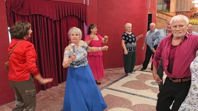 Я улетаю на большом воздушном шаре... 12.10.25...