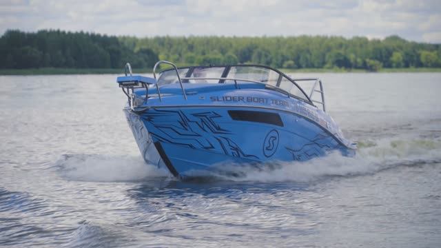 SLIDER 230 - Exclusive Boat Powered By YAMAHA / Эксклюзивный каютный катер Слайдер 2022 года!