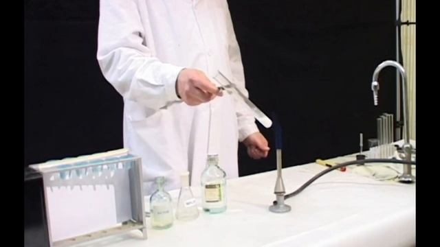 Ксантопротеиновая реакция.Качественная реакция на белки