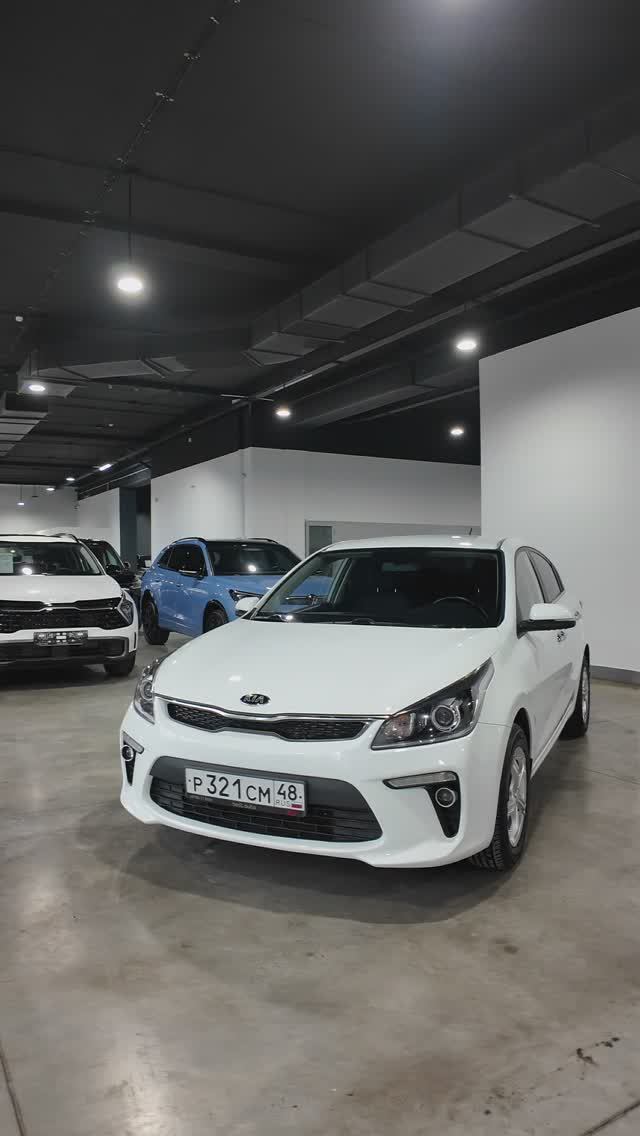 Kia Rio 2017 1.6 AT