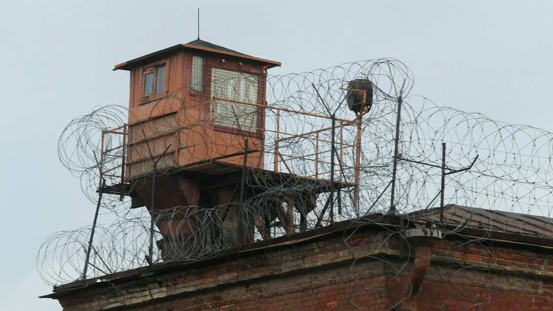 Военного отправили в колонию на 75 года за оставление части в зоне СВО