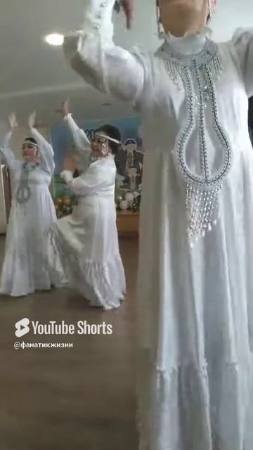 Женский форум в Жиганске. Якутия. Выступление эвенкийских женщин