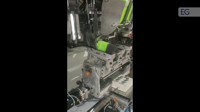 Пятиосевой станок для производства щёток модель JL562C-1