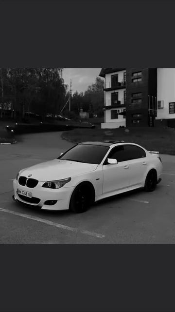M5 E60 White