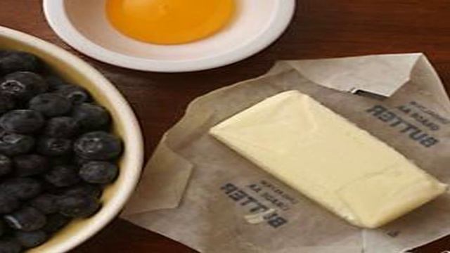 Пирог с черникой и коричневым сахаром